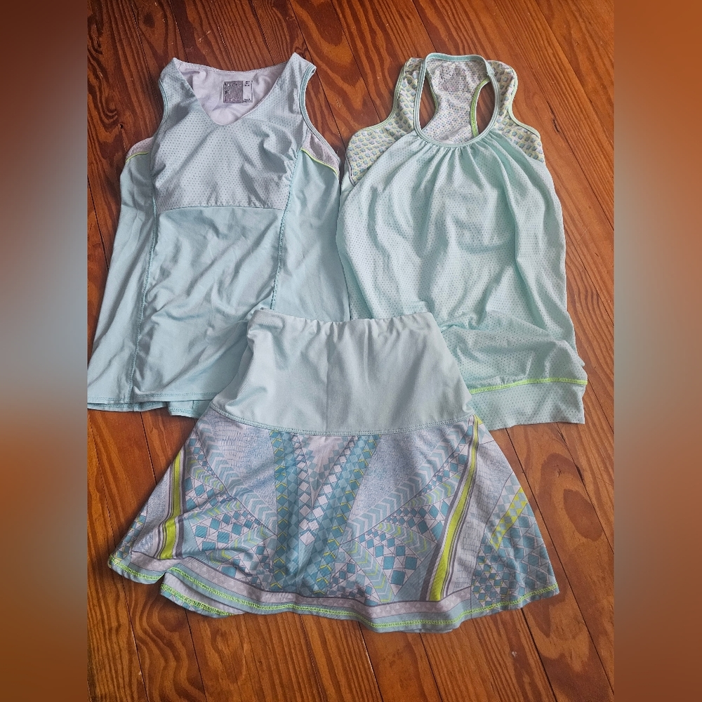 Pretty 3 piece Lucky In Love Tennis/ Pickleball set